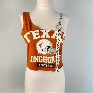 FURST of A Kind Texas Long Horns Cropped Tee
